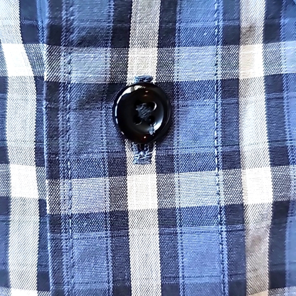 Men's Shirt - Picture 6 of 14